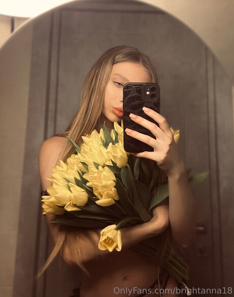Brightanna18 free actress image