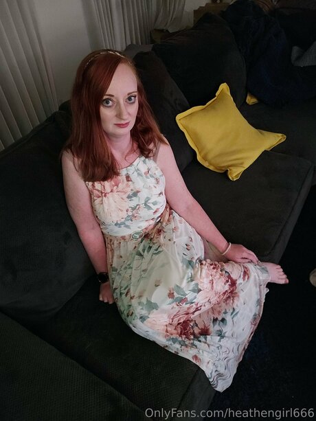 Heathengirl666 model exclusive pictures