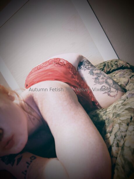 Autumnfetish model pretty photos