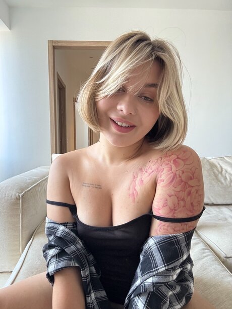 Ivyyxcutie star high quality image