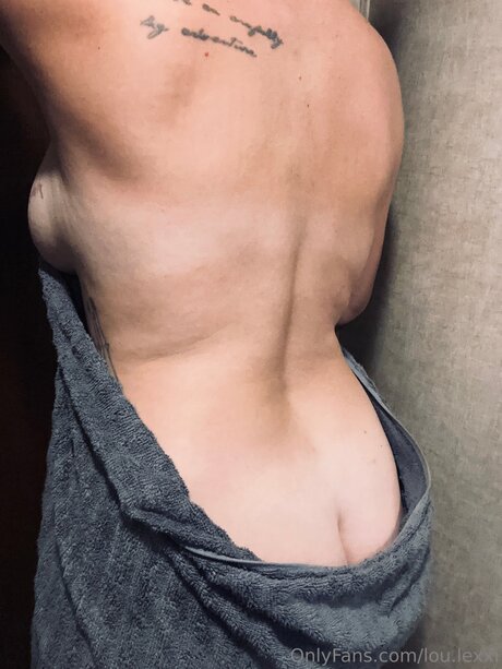 Lou Lexxi free model picture