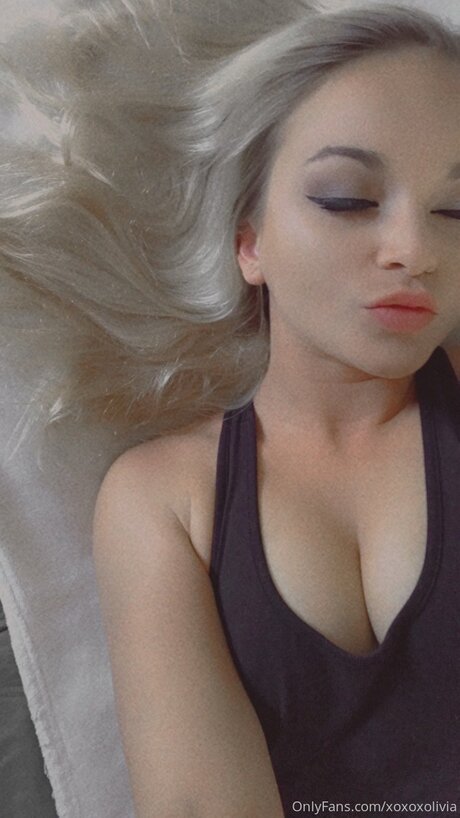 Gianna Reeves porn actress pics