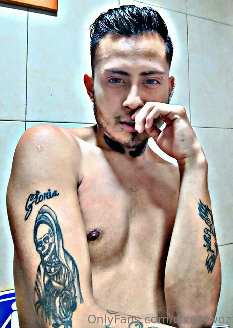 Dizerxwoz star pretty pics