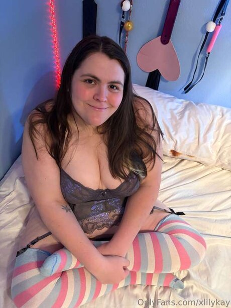 Xlilykay erotic pornstar img