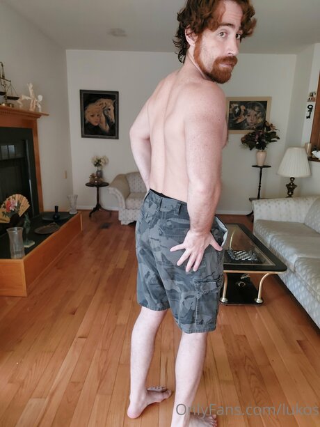 Lukos adult model gallery