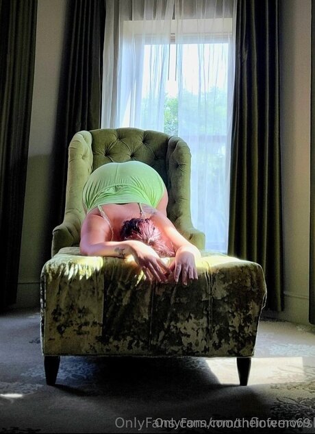 Theinferno69 hot model img