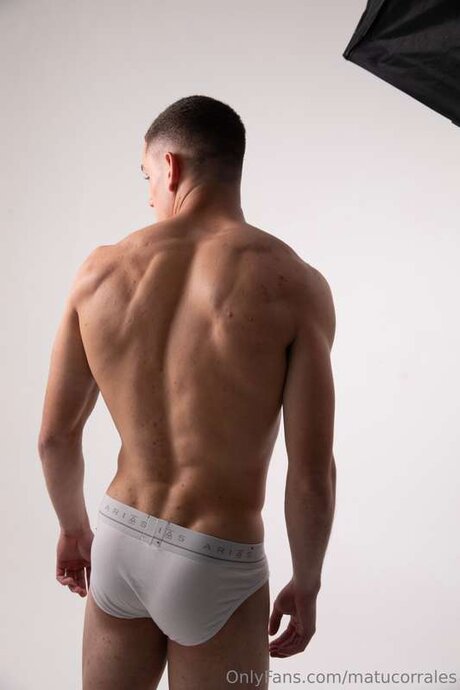 Matucorrales model pornographic picture