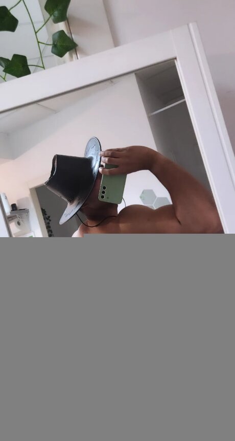 Kevingoldstein top model pics