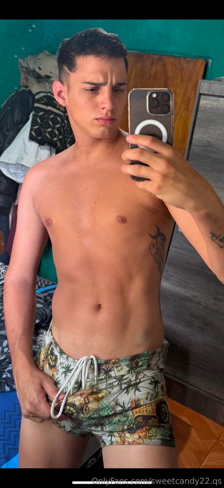 Sweetcandy22 Qs exclusive model picture