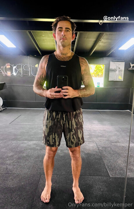 Billykemper pretty model pic