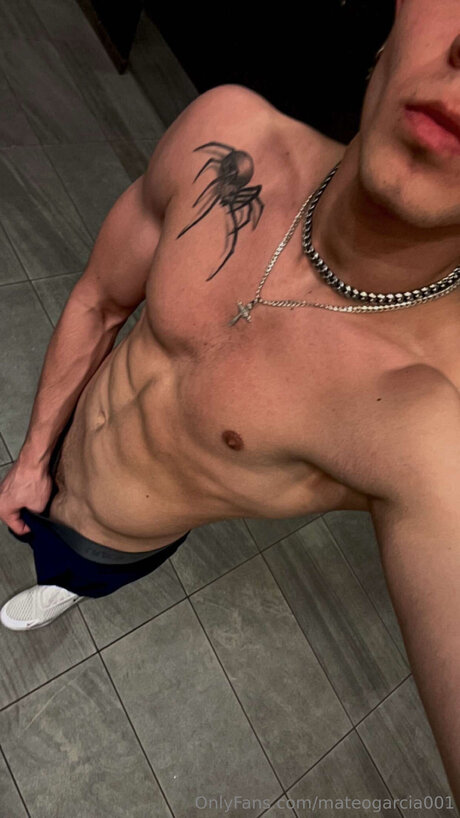 Mateogarcia001 erotic pornstar pictures