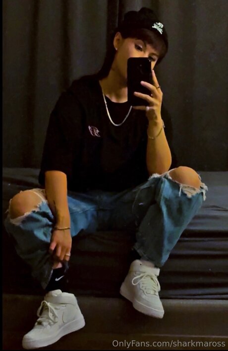 Sharkmaross model pornographic pictures