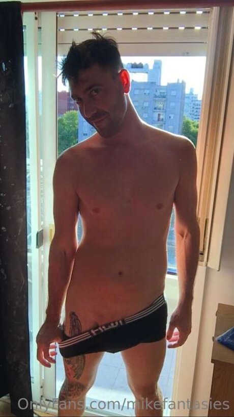 Mikefantasies Profile pic