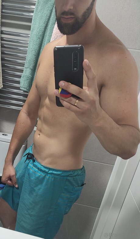 Braisportelam naked star images