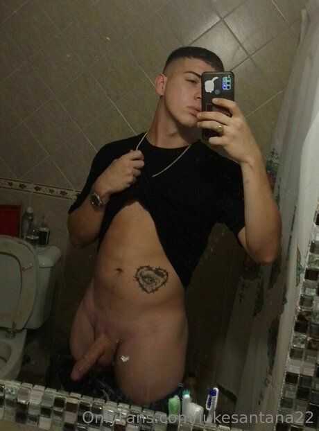 Lukesantana22 star top archive