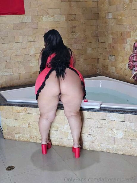 Lafresamorales perfect model picture