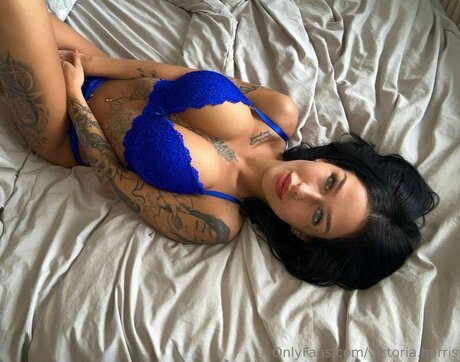 Victoriaharris1 star hot img