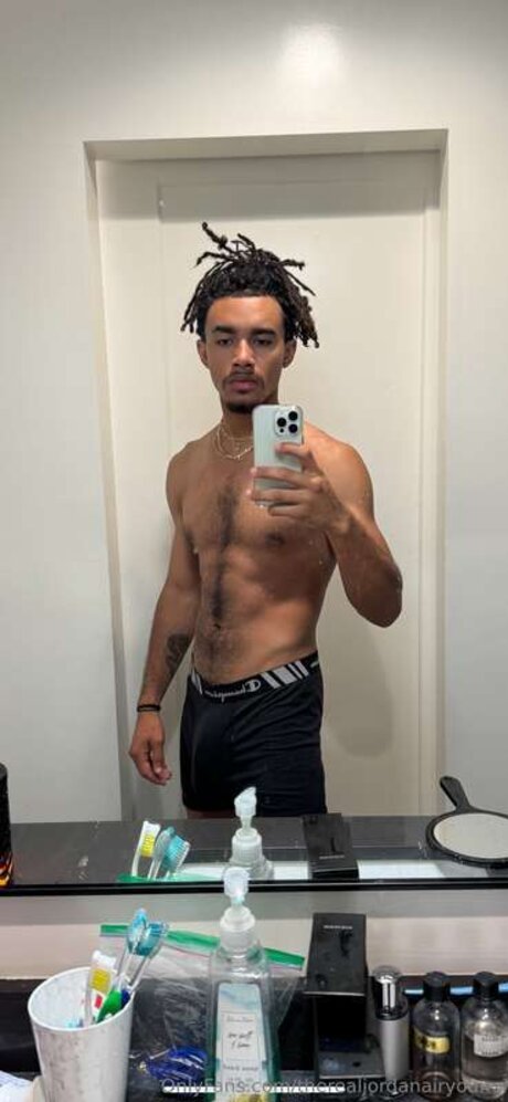 Therealjordanairyoung naked pornstar photo