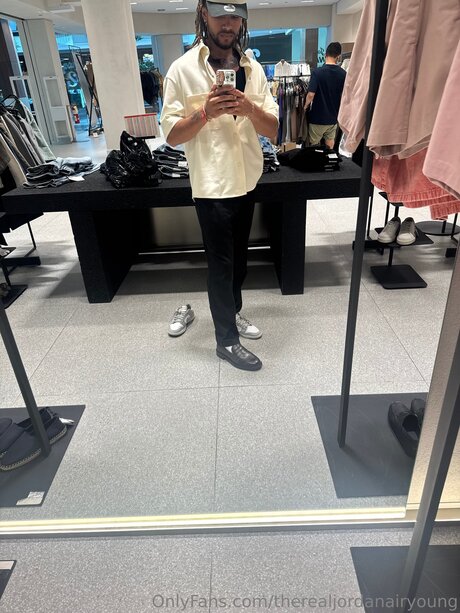 Therealjordanairyoung hd model pictures