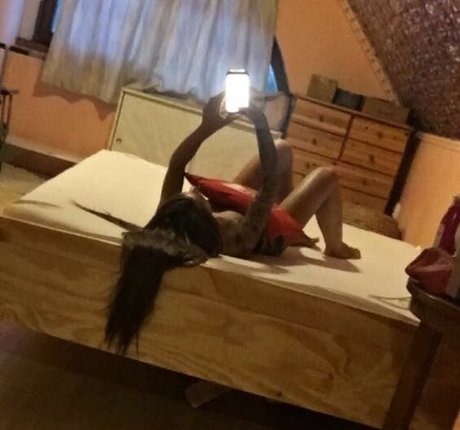 Flora Tabi naked pornstar img