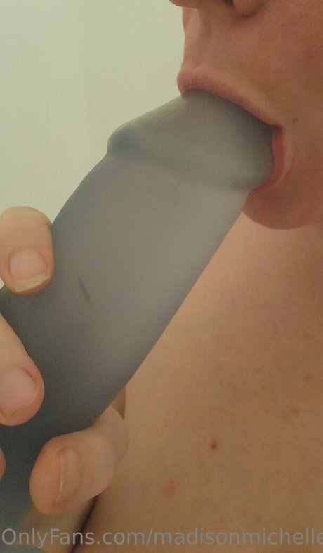 madisonmichelle84 naked star gallery