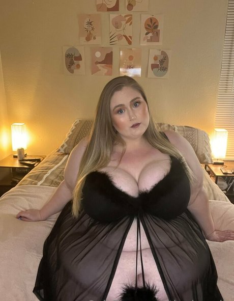 thedumplin nude model gallery