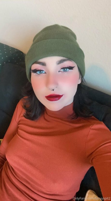 fairyyspit2 model pornographic photo