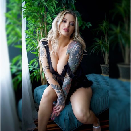 Caila Cronin pornstar sexy pic