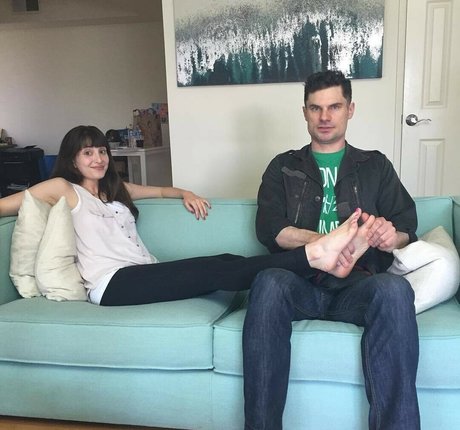 Allison Raskin free pornstar archive