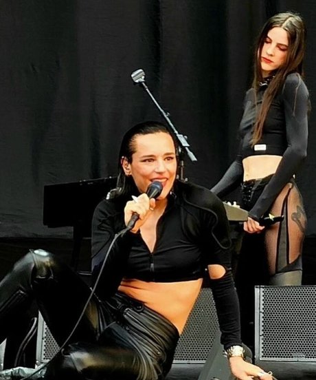 Jehnny Beth adult star archive