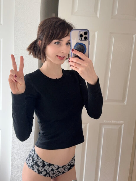 florarodgers star exclusive pictures