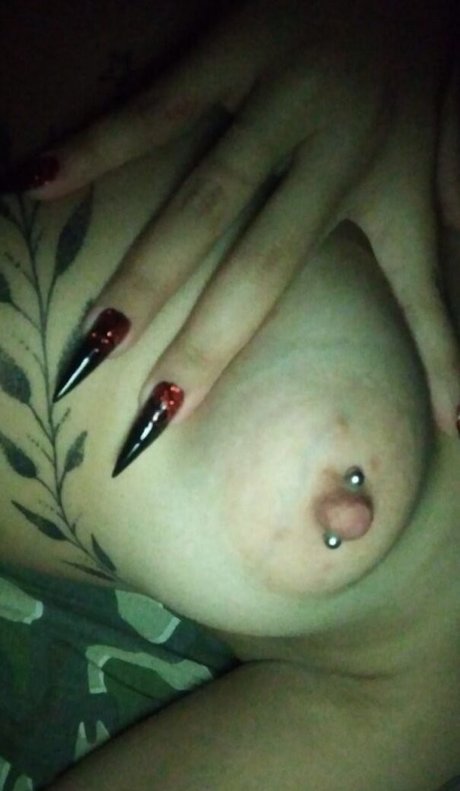 Kauyza Danthara adult actress picture