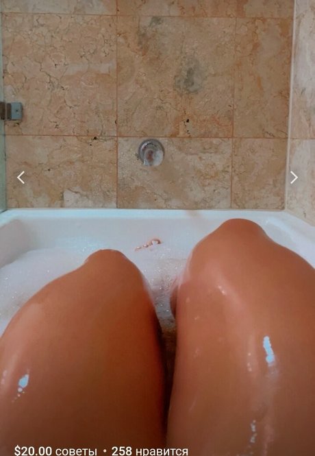 Harmony Doughty naked star images