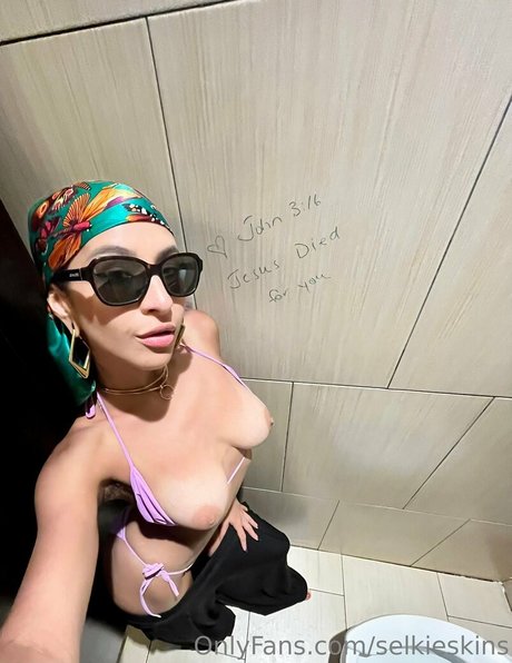 Selkieskins top pornstar pics