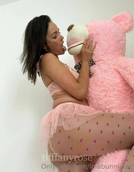 novaseren Profile pic