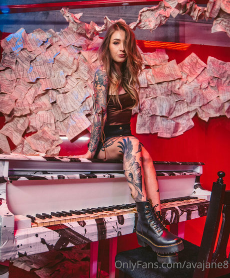 avajane8 naked actress pics