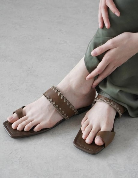 ASMR Alise model high quality pics