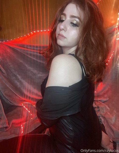 raylucos nudes actress pics