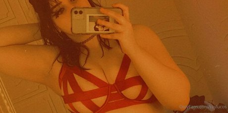 raylucos star erotic archive