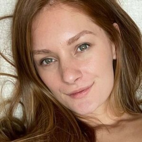 dreamteamsluts model nude pictures