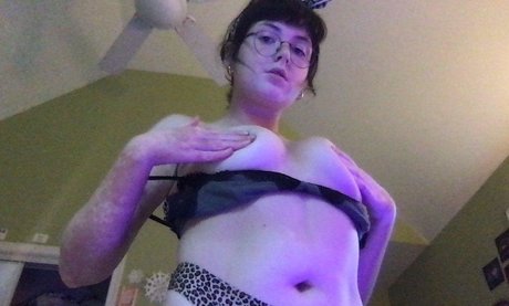 dankzestykale hot star image