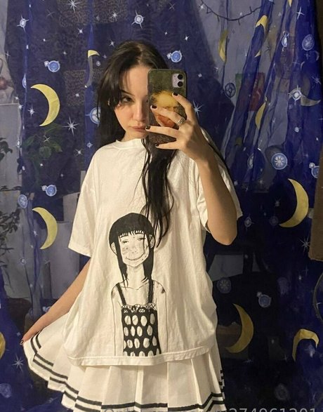 lottymurr hot star gallery