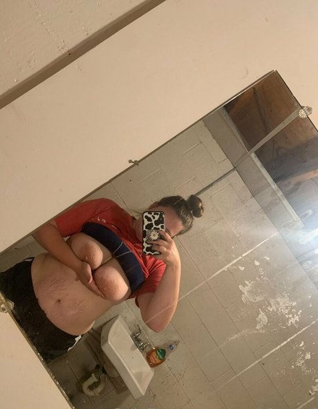 sarahfromof model naked pictures