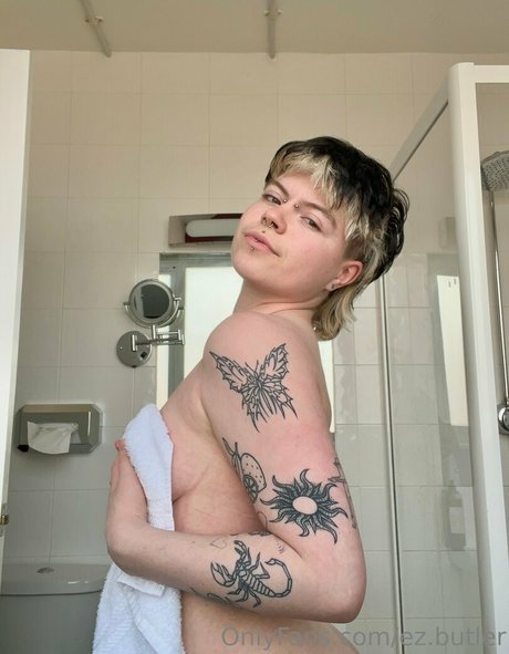 ez butler model nudes galleries