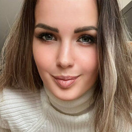 yesonee sex model images