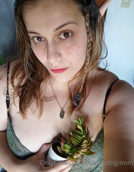 mavithebigmom pornographic actress picture