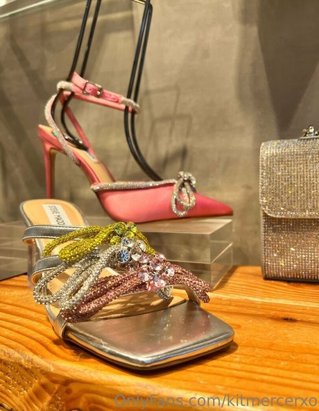 kitmercerxo model xxx picture