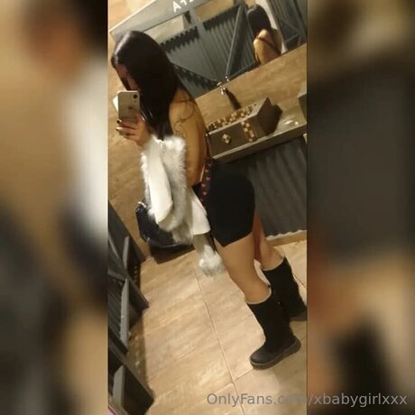 Xbabygirlxxx nudes model photo