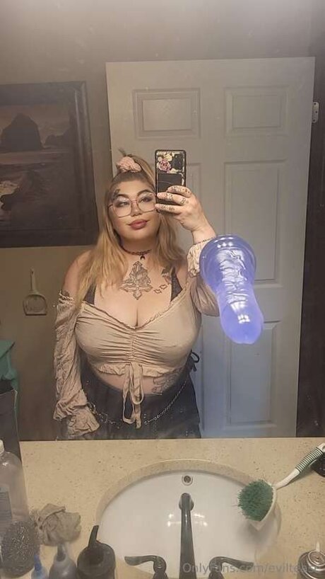 Eviltease exclusive model archive