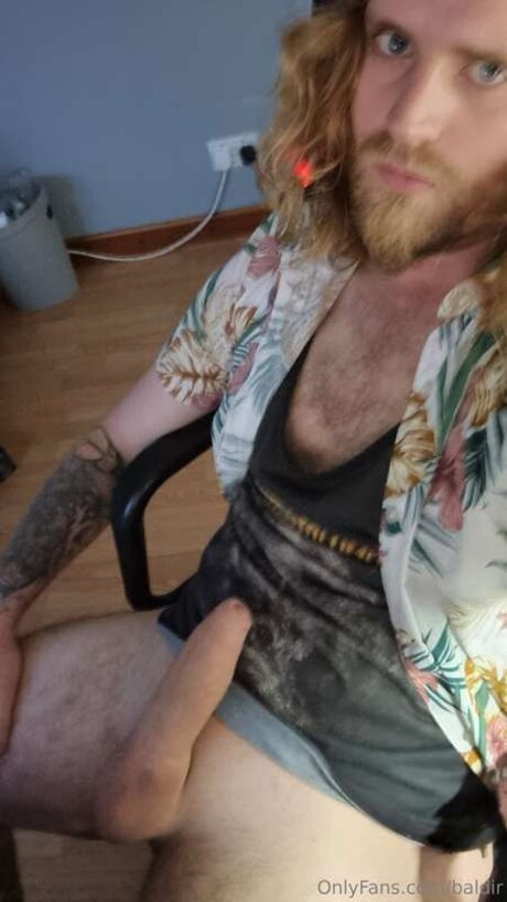 Baldir pornstar pretty picture